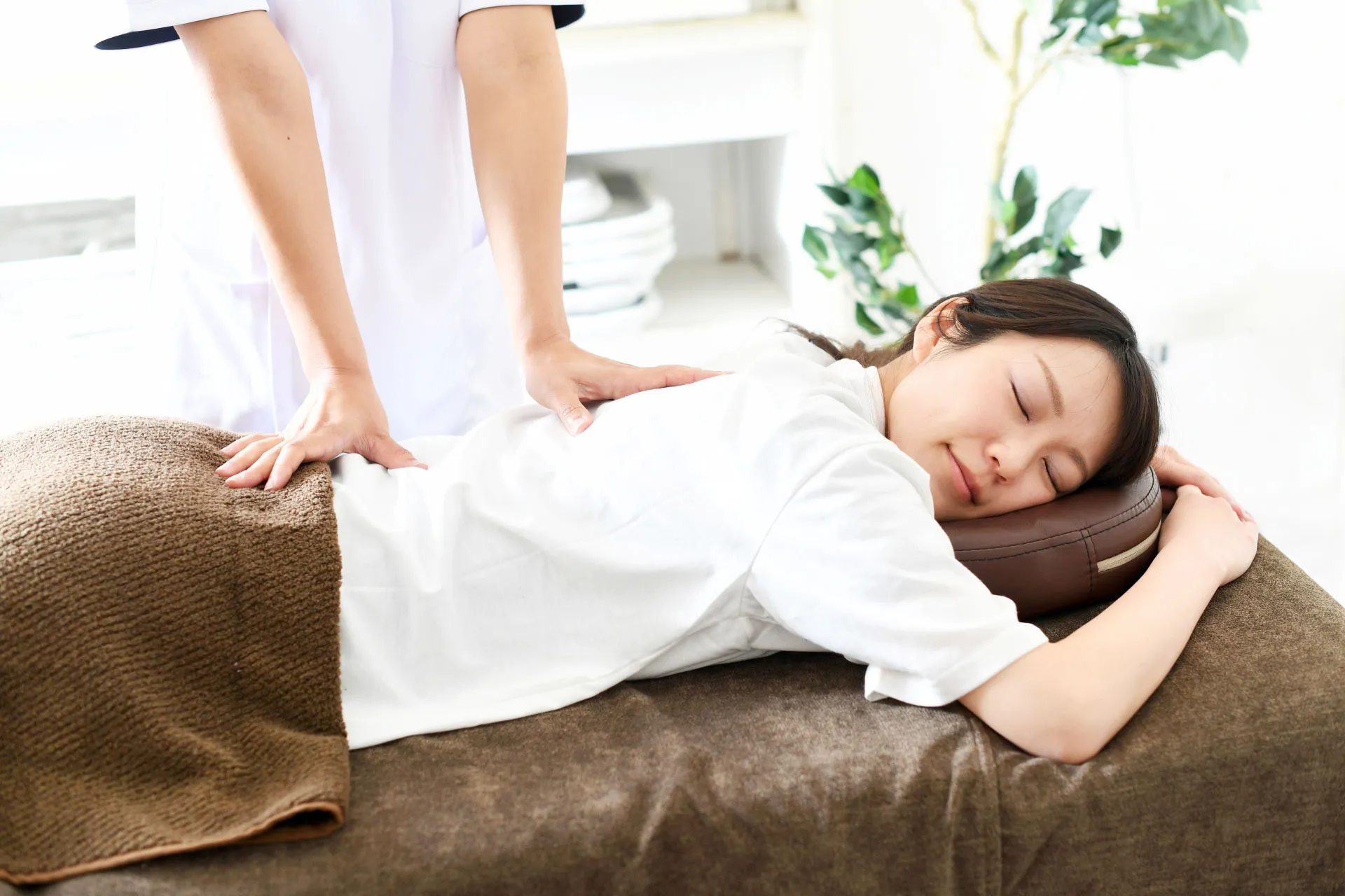 オリエンタル鍼灸マッサージ治療院